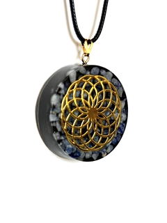 Dije Orgonita Torus de Cuarzo Azul , Cuarzo Blanco, Turmalina, Pirita y Hierro en internet