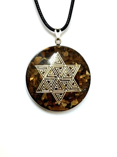 Dije Orgonita Hexagrama de Ojo de Tigre , Cuarzo Blanco, Turmalina, Pirita y Hierro - comprar online
