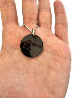 Dije Orgonita Aries de Cuarzo Blanco, Turmalina, Pirita y Hierro - CAZIMI ORGON