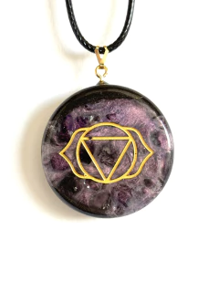 Dije Orgonita Chakra Ajna o Tercer Ojo de Cuarzo Blanco, Shunguita, Turmalina, Pirita y Hierro - comprar online