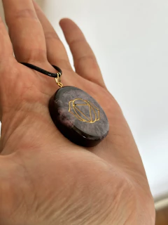 Dije Orgonita Chakra Ajna o Tercer Ojo de Cuarzo Blanco, Shunguita, Turmalina, Pirita y Hierro - tienda online