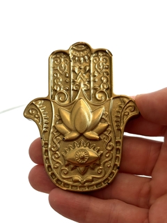 Orgonita Mano de Fatima Dorada de Cuarzo Cristal, Turmalina, Pirita y Hierro