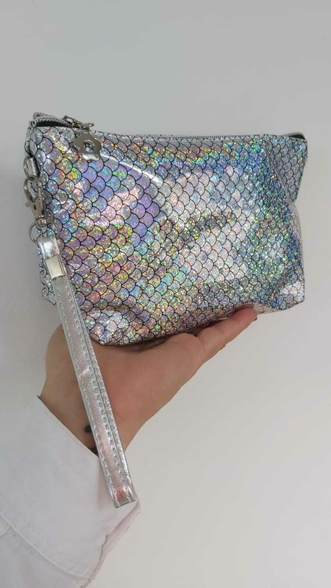 NECESSAIRE PRATA HOLOGRÁFICA