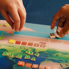 Daybreak - Galápagos na internet