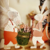 Casal de Coelhos com Flores Cru - comprar online