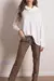 PANTALON SARGA LISO TIRO MEDIO