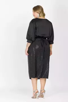 BLUSA COM MANGA 3/4 COM TRANSPASSE na internet