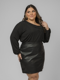 BLUSA MALHA BRILHO PLUS SIZE na internet