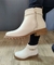 BOTA FEMININA CANO CURTO ULTRACONFORTO 7074.109 - MODARE na internet