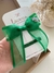 Kit Laço organza + presilha brilho na internet