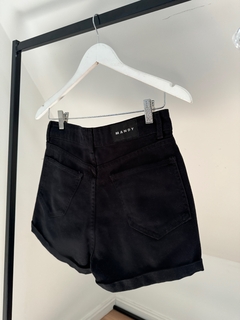 Short Astrid Negro - comprar online