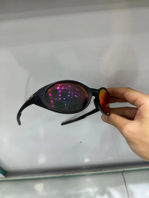 EYE JACKET preta torch