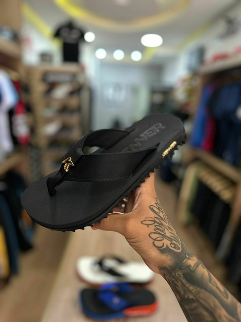 Kenner Kivah Preto C/Dourado - comprar online