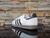 Adidas Samba OG en Blanco con Negro en internet