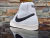 Nike Blazer '77 Mid en Vintage en Blanco con Negro - CHOVA tenis