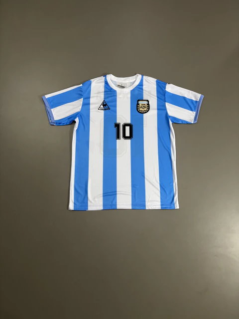 Camiseta Retrô Argentina - Maradona 10