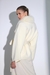 CASACO TRANSPASSADO TRICOT COM GOLA REMOVÍVEL - OFF WHITE na internet