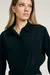 CAMISA SEDA NEW LEA - PRETO na internet