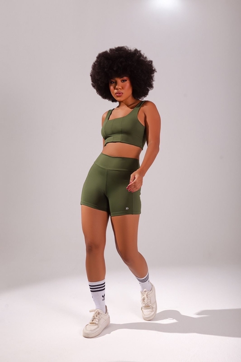 Conjunto Renata - Verde Militar - comprar online