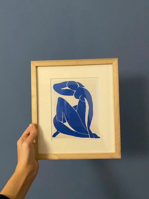 Cuadro enmarcado artesanal Mujer blue - comprar online