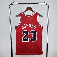 Imagem do Regata Chicago Bulls Retrô 16/17 M&N