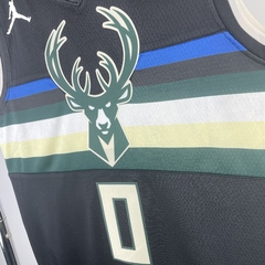 Regata Milwaukee Bucks Temp. 21 (Lillard) na internet