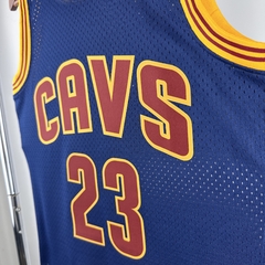 Regata Cleveland Cavaliers Retrô 15-16 M&N - comprar online