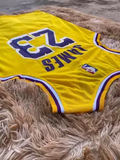 Kit 3 Regatas Lakers Amarela Bulls Vermelha e Usa Azul - Seja Dunk