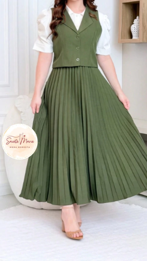 Conjunto Modesto: Colete + Saia Plissada - loja online