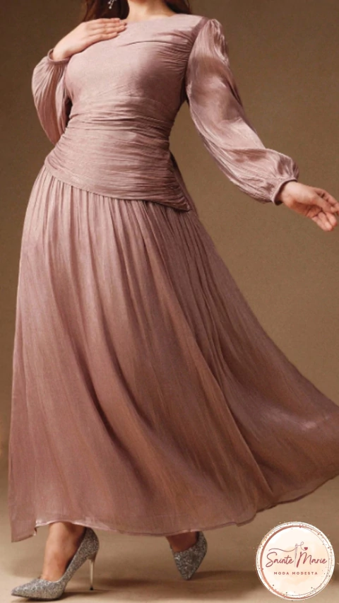 Vestido Longo Plissado Brilhante - PLUS SIZE - comprar online