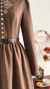 Vestido "Doce Recolhimento" — Romantismo Vintage em Tom Chocolate - Sainte Marie Moda Modesta