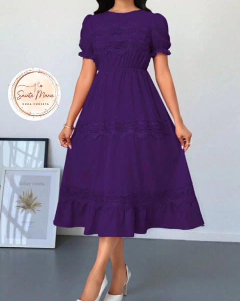 Vestido com detalhes em Renda - Delicadeza e Modéstia para a Mulher Católica. - Sainte Marie Moda Modesta