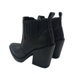 TRES CORAZONES ART 330 - ZONA ZAPATOS