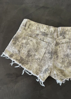 SHORT TIRO BAJO MÁRMOL en internet