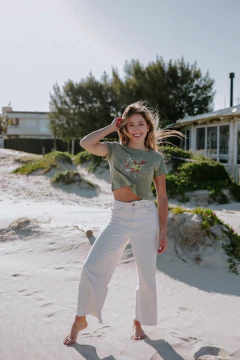 CROPPED VERDE ESTONADO MOA - Mabay