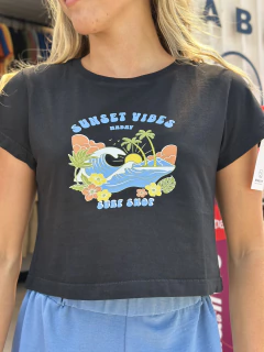 Blusa cropped Preta Sunset Vibes