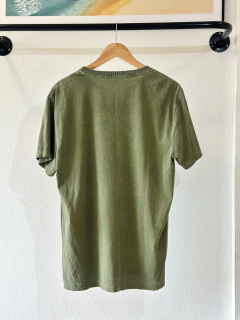 camiseta logo verde estonada - Mabay