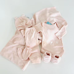 AJUAR BEBÉ Y BEBA - T. Unico en internet