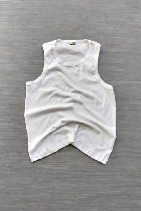 MUSCULOSA TYKEN SKINNY en internet