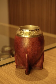 Torpedo uruguayo cincelado en alpaca en internet