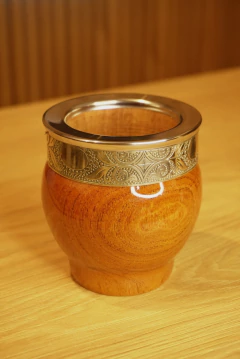 Imperial Algarrobo laqueado - Tongamates