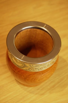 Imagen de Imperial Algarrobo laqueado