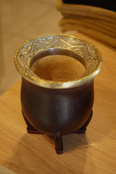 Camionero joyero cincelado en internet