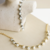 Choker Estruturada Cravejada com Pérolas