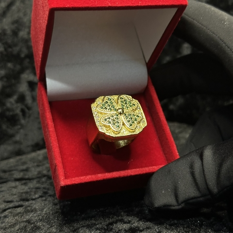 ANEL TREVO DA SORTE QUADRADO CRAVEJADO - AJUSTÁVEL