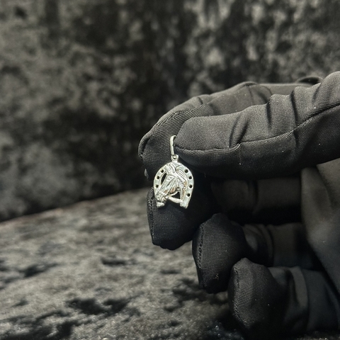 PINGENTE CAVALO FERRADURA P 1,0 G