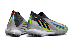 CHUTEIRA ADIDAS PREDATOR EDGE BEYOND FAST SOCIETY na internet