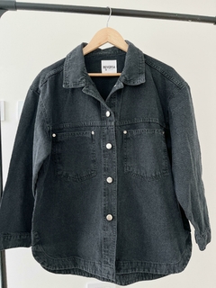 Chaqueta over con bolsillos - reversa