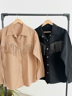 Chaqueta over flecos