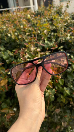 Óculos Solar Capri com Lentes Rosa - loja online
